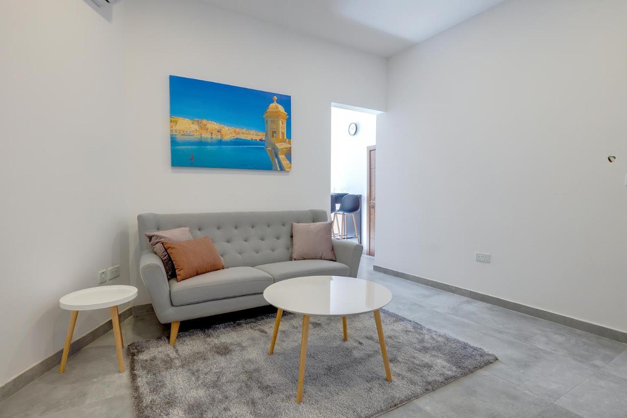 Perfect Location, Modern 2Br Apartment Sliema Kültér fotó